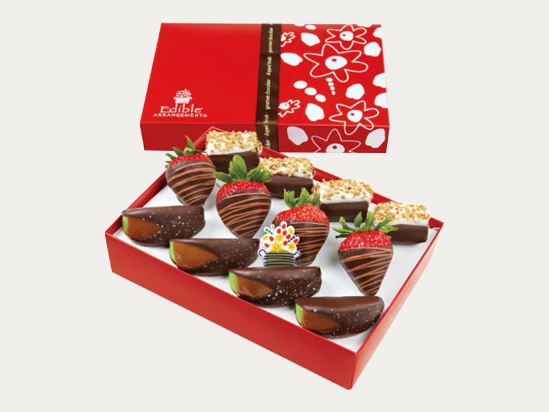 Two piece chocolate covered strawberries boxes