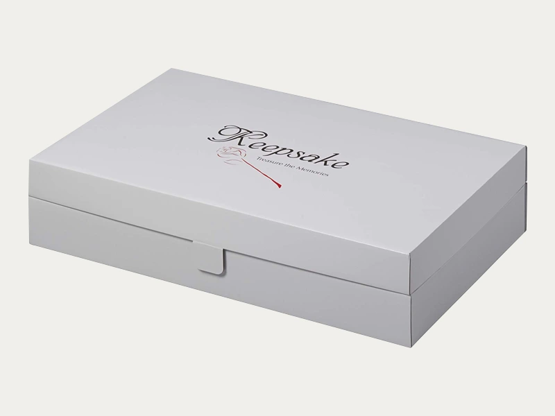 White gown boxes